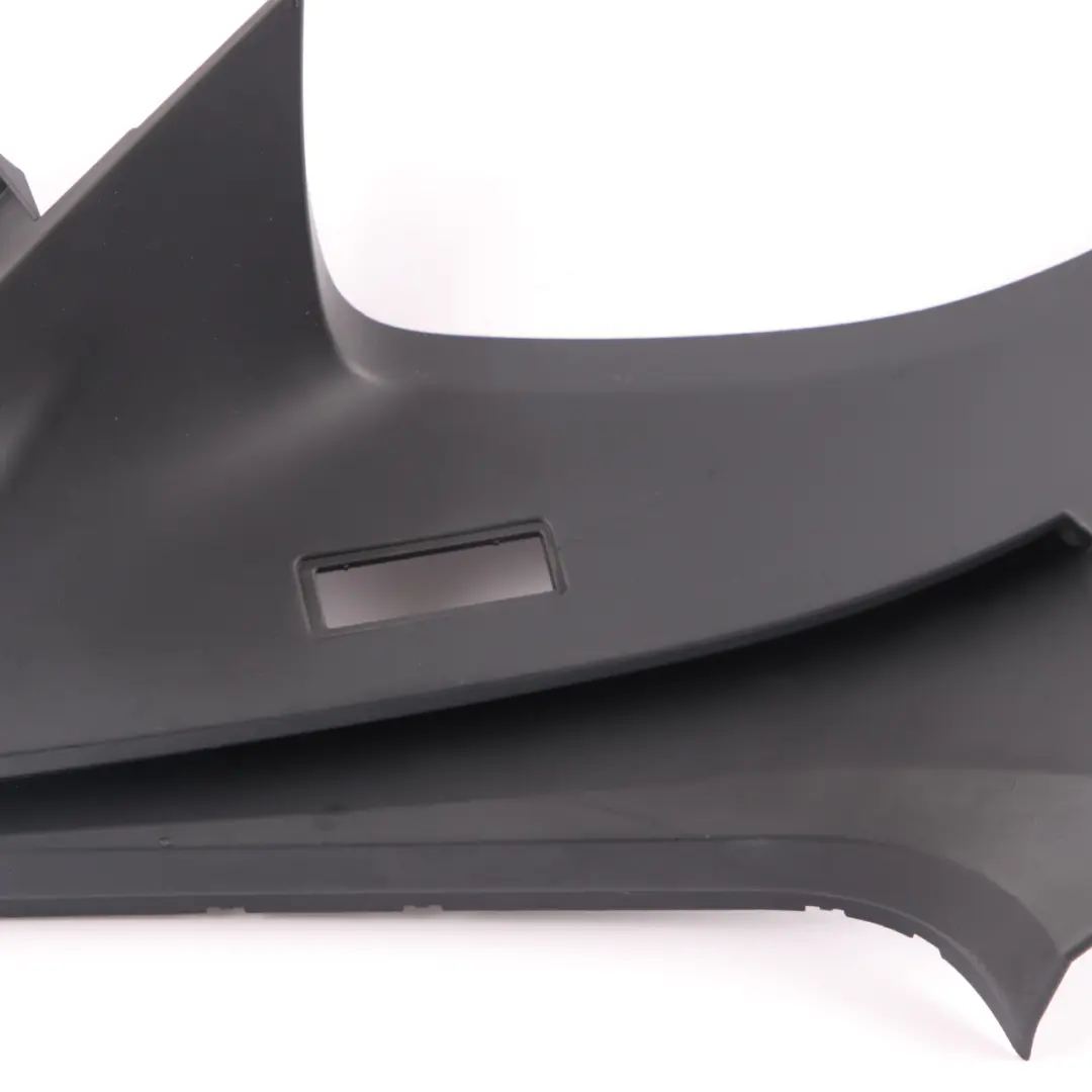 Columna D Cubierta Touring Tronco Ventana Trim Derecha Negro para BMW E91 con número de pieza 9155738 BMW E91 Columna D Cubierta Touring Tronco Ventana Trim Derecha Negro - SKU 9155738-1 - Número de pieza 9155738
