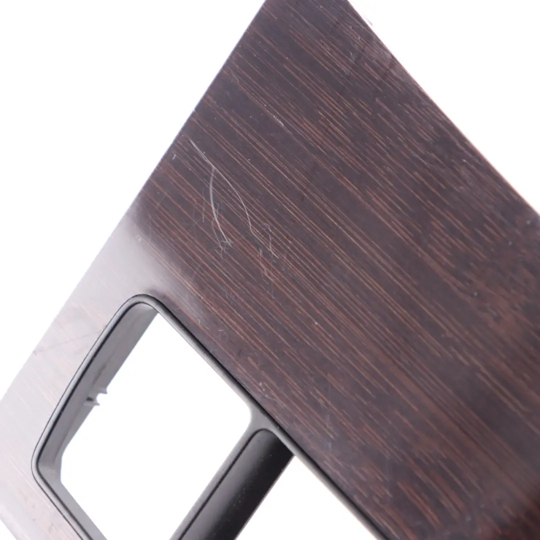 Cubierta Panel Salpicadero Marco Madera Bambú Antracita para BMW E60 E61 LCI con número de pieza 9156042 BMW E60 E61 LCI Cubierta Panel Salpicadero Marco Madera Bambú Antracita - SKU 9156042-2 - Número de pieza 9156042