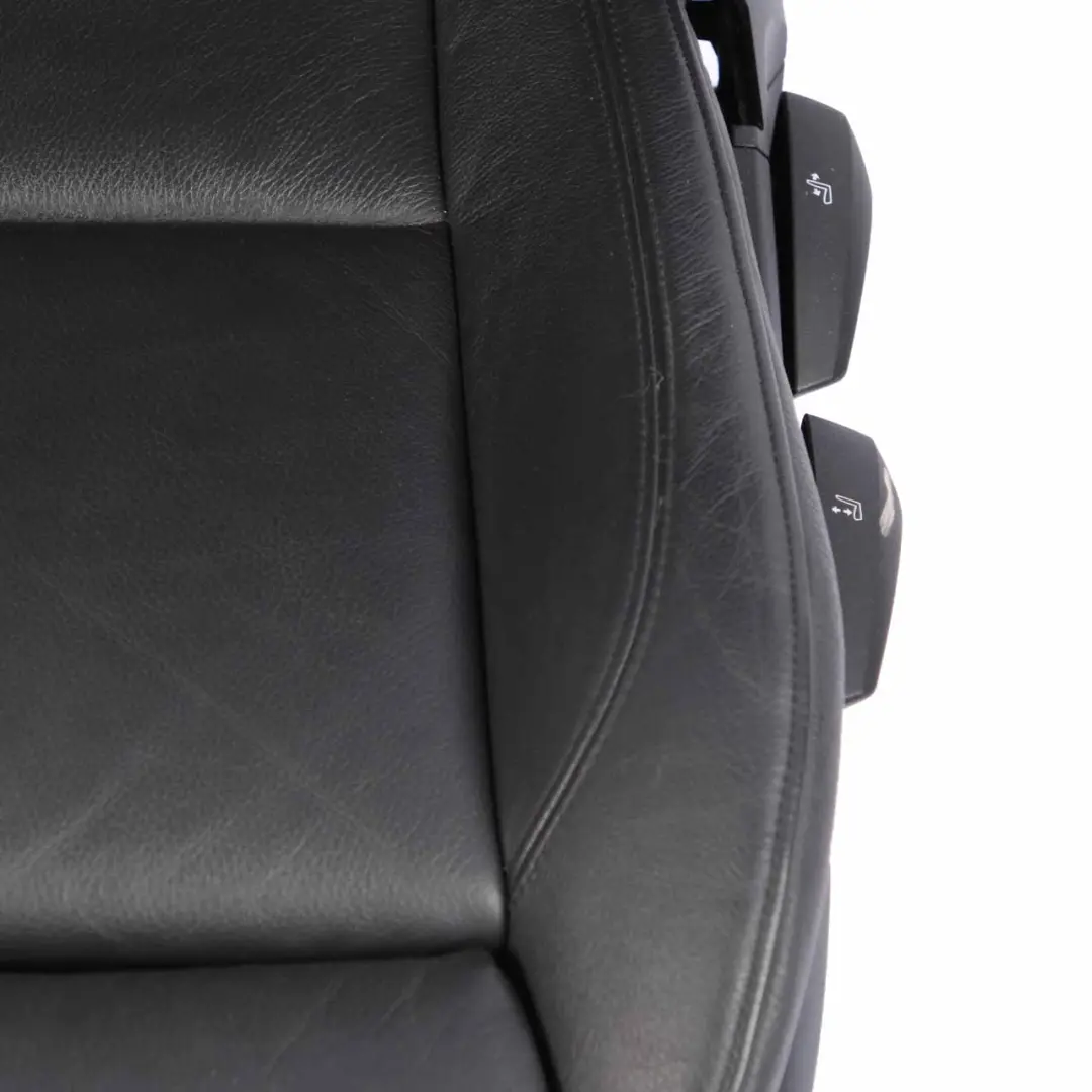 Pelle Nera Dakota Sedile Anteriore Sinistro Interno per BMW E90 E91 M Sport con numero di parte 9156453 BMW E90 E91 M Sport Pelle Nera Dakota Sedile Anteriore Sinistro Interno - SKU 9156453-2 - Numero di parte 9156453