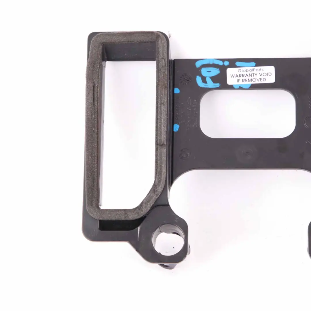Support Conduit D'Air BMW F01 F02 F07 GT Plaque D'Adaptation Conduit pour à propos du numéro de pièce 9157020 Support Conduit D'Air BMW F01 F02 F07 GT Plaque D'Adaptation Conduit - SKU 9157020 - Numéro de pièce 9157020
