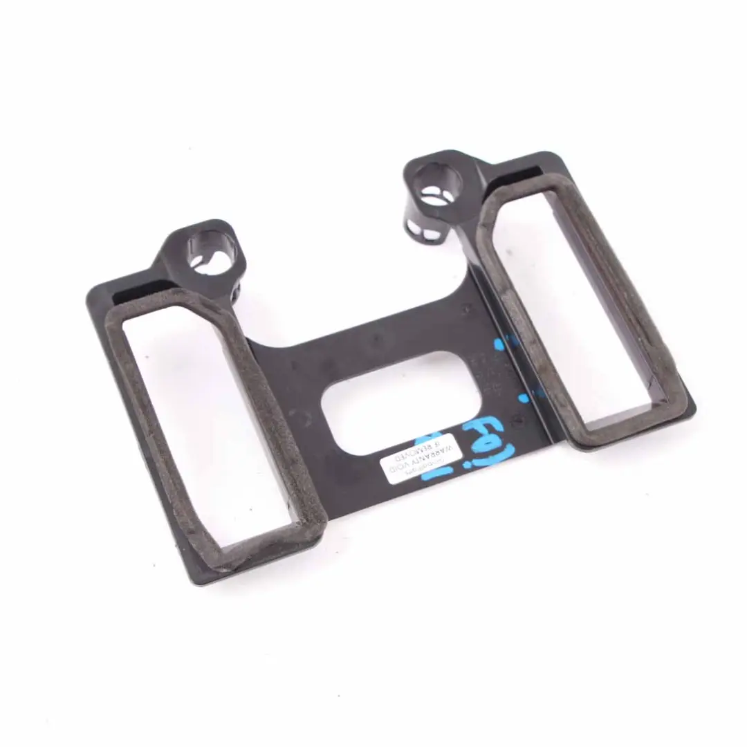 Air Duct Bracket BMW F10 F11 Adapter Plate Air Channel Trim Holder - SKU 9157020 - Part number 9157020