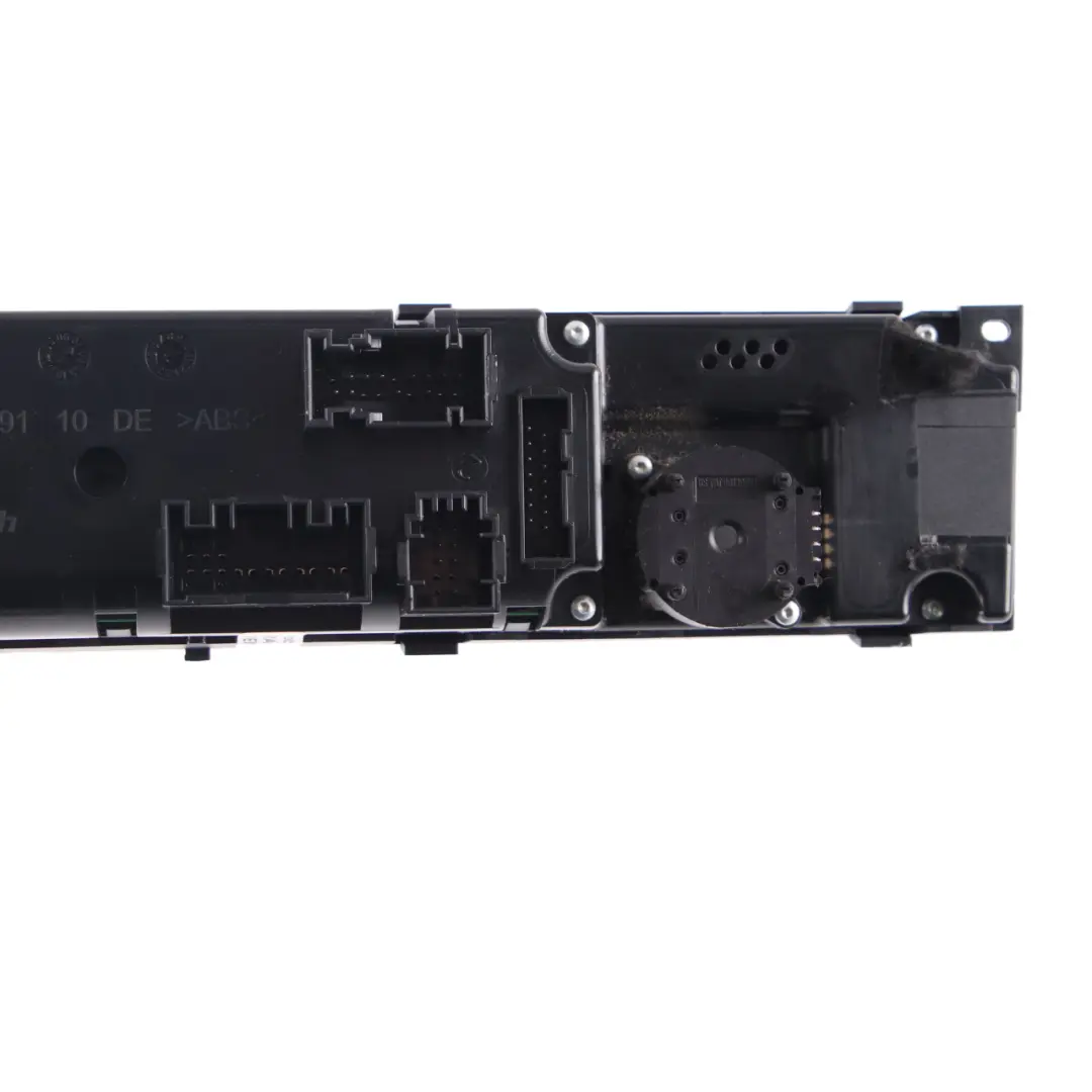 A/C Climate Heater Control Unit Switch Panel Automatic to BMW X5 E70 X6 E71 with Part number 9157553 BMW X5 E70 X6 E71 A/C Climate Heater Control Unit Switch Panel Automatic - SKU 9157553 - Part number 9157553