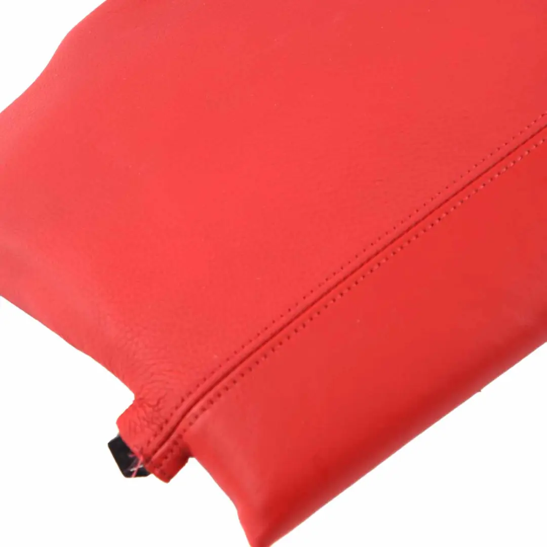 Oparcie Kanapa Narożnik Lewy Tył Skóra Boston Coral Red do BMW E81 E82 o numerze 9158979 BMW E81 E82 Oparcie Kanapa Narożnik Lewy Tył Skóra Boston Coral Red - SKU 9158979 - Numer Części 9158979