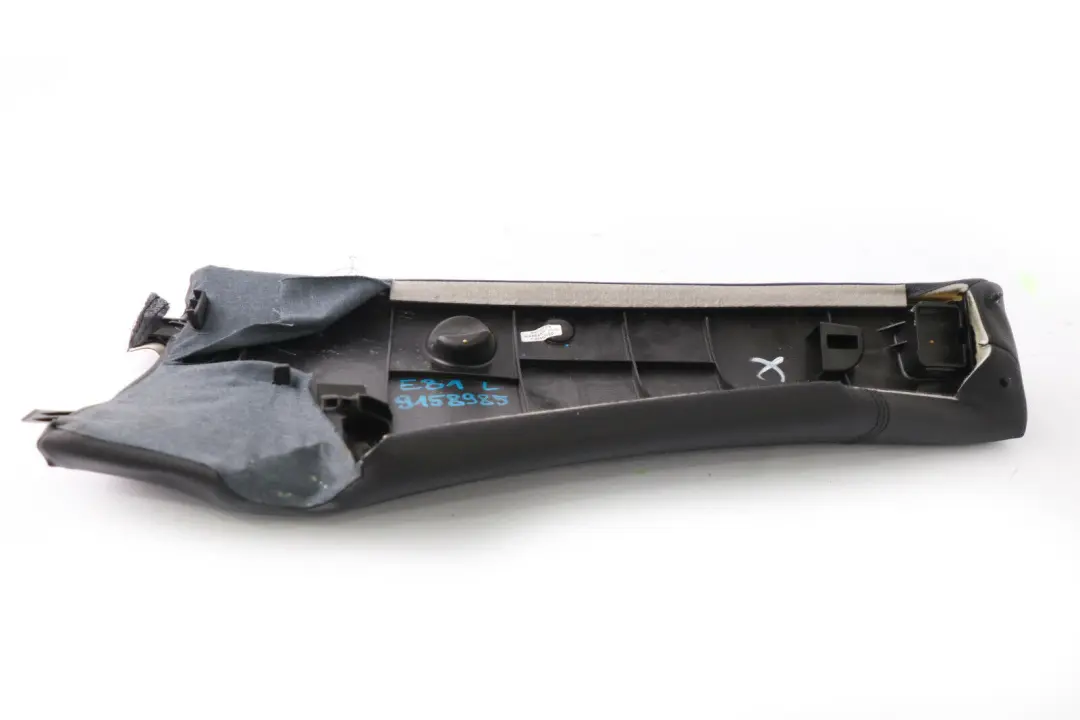 BMW E81 E82 Acabado Seccion Lateral Imitacion Cuero Asiento Trasero Izquierdo - SKU 9158985 - Número de pieza 9158985