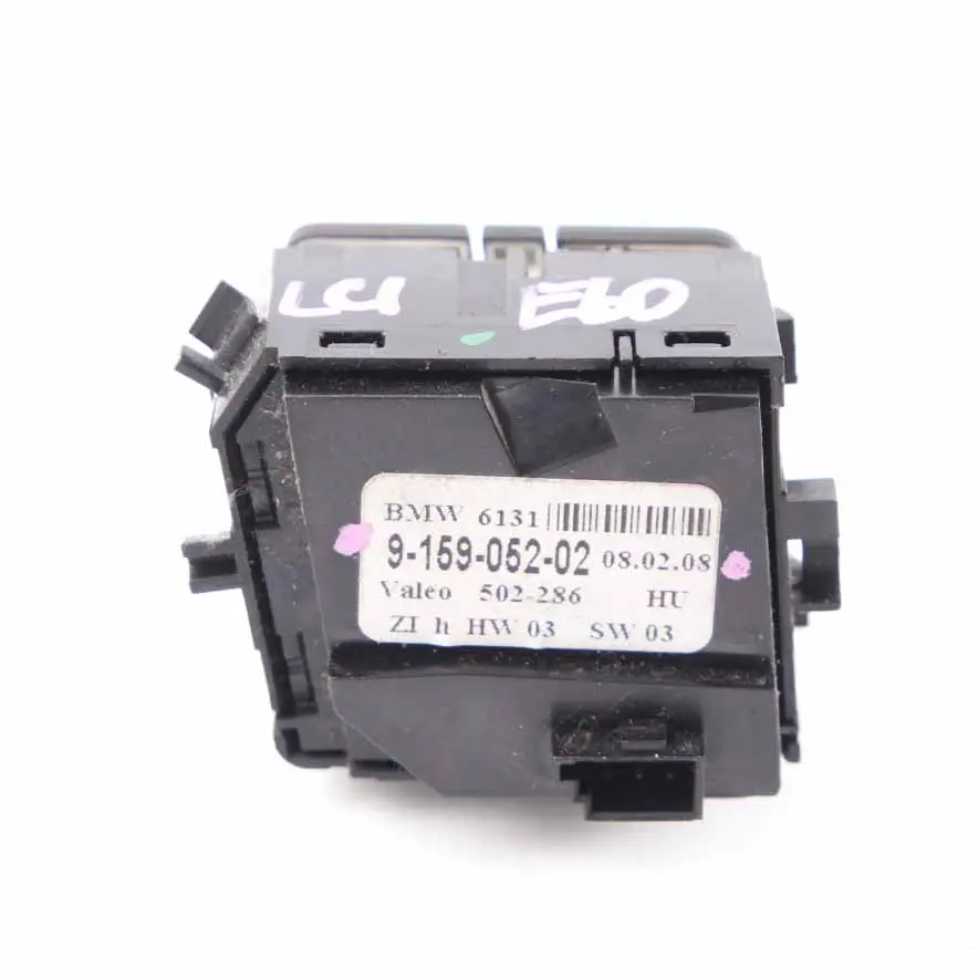 Bouton Siège Chauffant BMW E60 E61 LCI Module Console Centrale Commutateur DTC pour à propos du numéro de pièce 9159052 Bouton Siège Chauffant BMW E60 E61 LCI Module Console Centrale Commutateur DTC - SKU 9159052 - Numéro de pièce 9159052