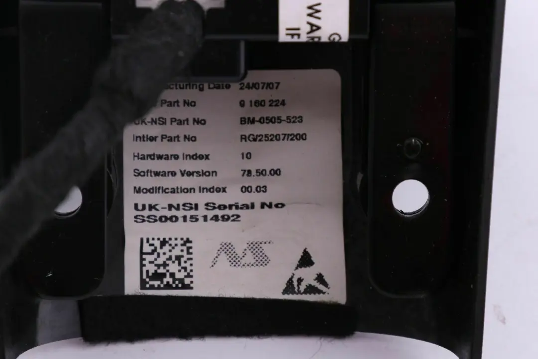 Drehzahlmesser Lenksäule BRILLANT SILVER für BMW MINI Cooper R56 R57 R59 mit Teilenummer 9153407 BMW MINI Cooper R56 R57 R59 Drehzahlmesser Lenksäule BRILLANT SILVER - SKU 9160224 - Teilenummer 9153407