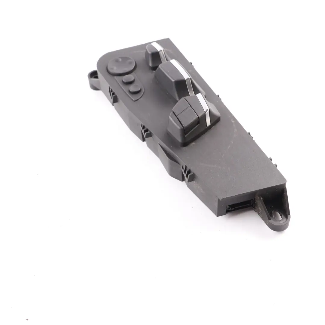 Sitzverstellungsschalter vorne rechts Memory Panel Unit für BMW F10 F11 mit Teilenummer 9163269 BMW F10 F11 Sitzverstellungsschalter vorne rechts Memory Panel Unit - SKU 9163269 - Teilenummer 9163269