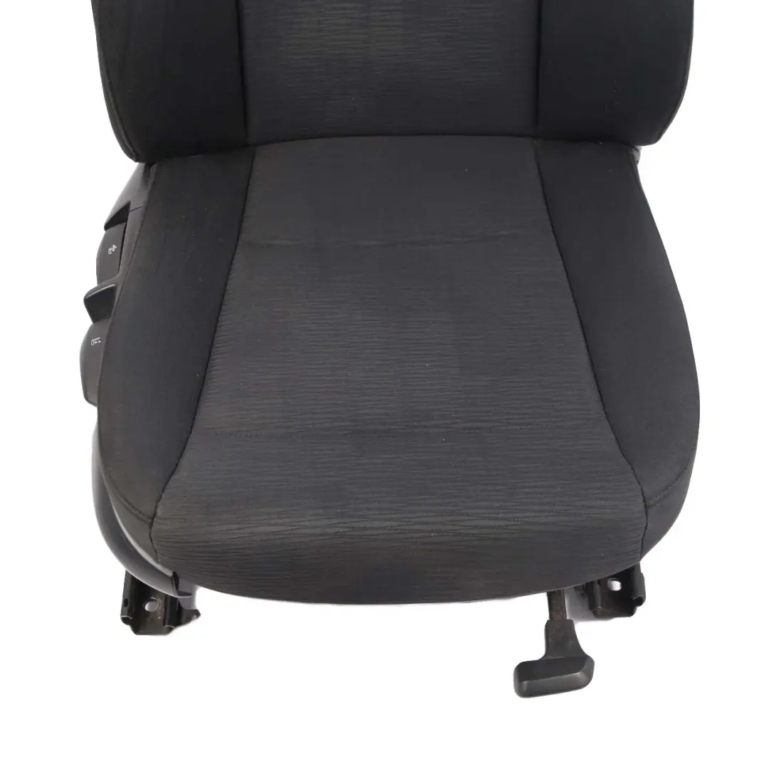 Reference Reste Tissu avant Droit Siege Elektra Anthracite BMW 1 E81 E82 - SKU 9164826 - Numéro de pièce 9164826