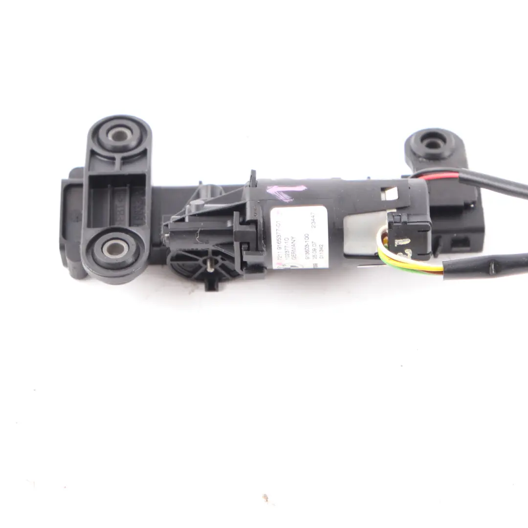 BMW E92 Front Left N/S Passenger Safety Seat Belt Handover Motor Drive - SKU 9165377-1 - Part number 9165377