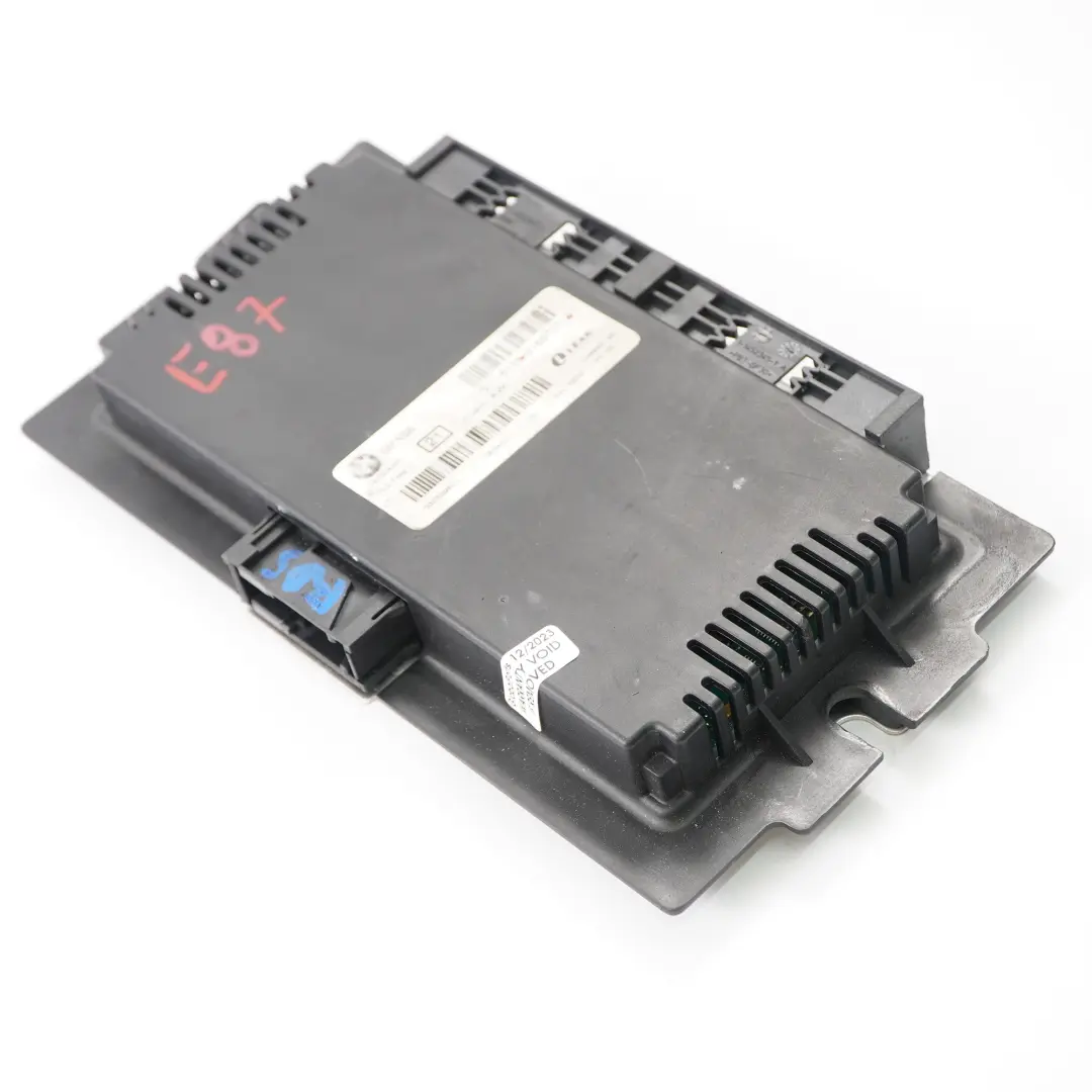 BMW E87 Footwell Light Module Control Unit NSW PL2 FRM II Lear - SKU 9166707-1 - Part number 9166707