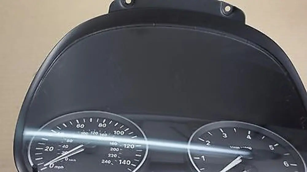 Instrument Cluster Speedo Clocks Automatic 9166814 to BMW 1 Series E81 E87 Petrol with Part number 62109166814 BMW 1 Series E81 E87 Petrol Instrument Cluster Speedo Clocks Automatic 9166814 - SKU RHD-9166814 - Part number 62109166814