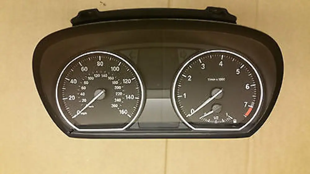 Instrument Cluster Speedo Clocks to BMW 1 Series E81 E87 E88 Petrol 120i with Part number 9166816 BMW 1 Series E81 E87 E88 Petrol 120i Instrument Cluster Speedo Clocks - SKU 9166816 - Part number 9166816
