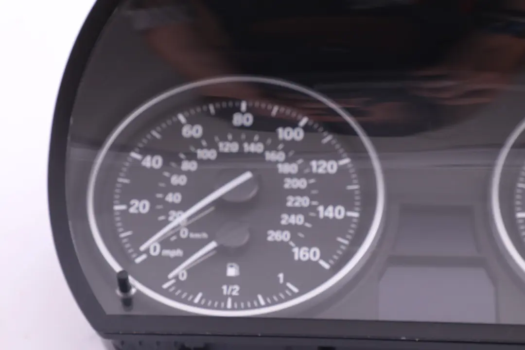 Instrument Cluster Speedo Clocks 9166853 to BMW 3 X1 SERIES E84 E90 E91 E92 Petrol with Part number 9130296 BMW 3 X1 SERIES E84 E90 E91 E92 Petrol Instrument Cluster Speedo Clocks 9166853 - SKU rhd-9166853 - Part number 9130296
