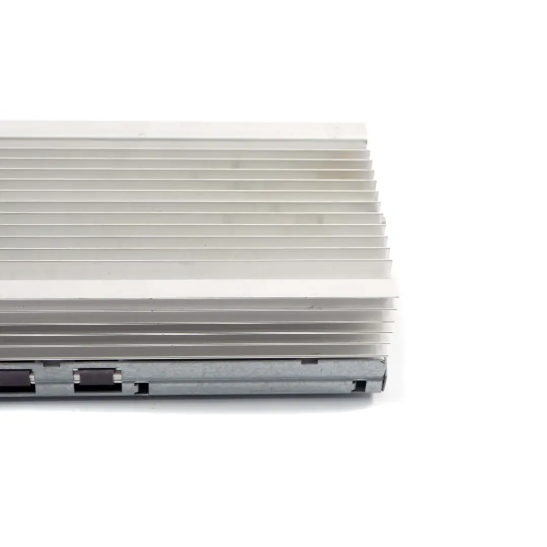 BMW E60 E87 E90 HiFi Top Audio Soundsystem Verstärker 9177752 - SKU 9166897 - Teilenummer 9166897