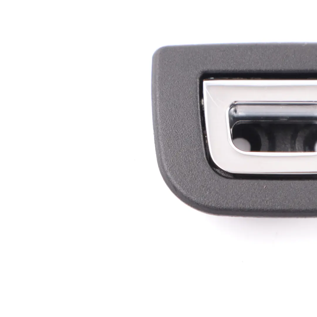 Oeil d'arrimage supérieur compartiment à bagages Chrome Noir pour BMW Z4 E89 à propos du numéro de pièce 9167011 BMW Z4 E89 Oeil d'arrimage supérieur compartiment à bagages Chrome Noir - SKU 9167011 - Numéro de pièce 9167011