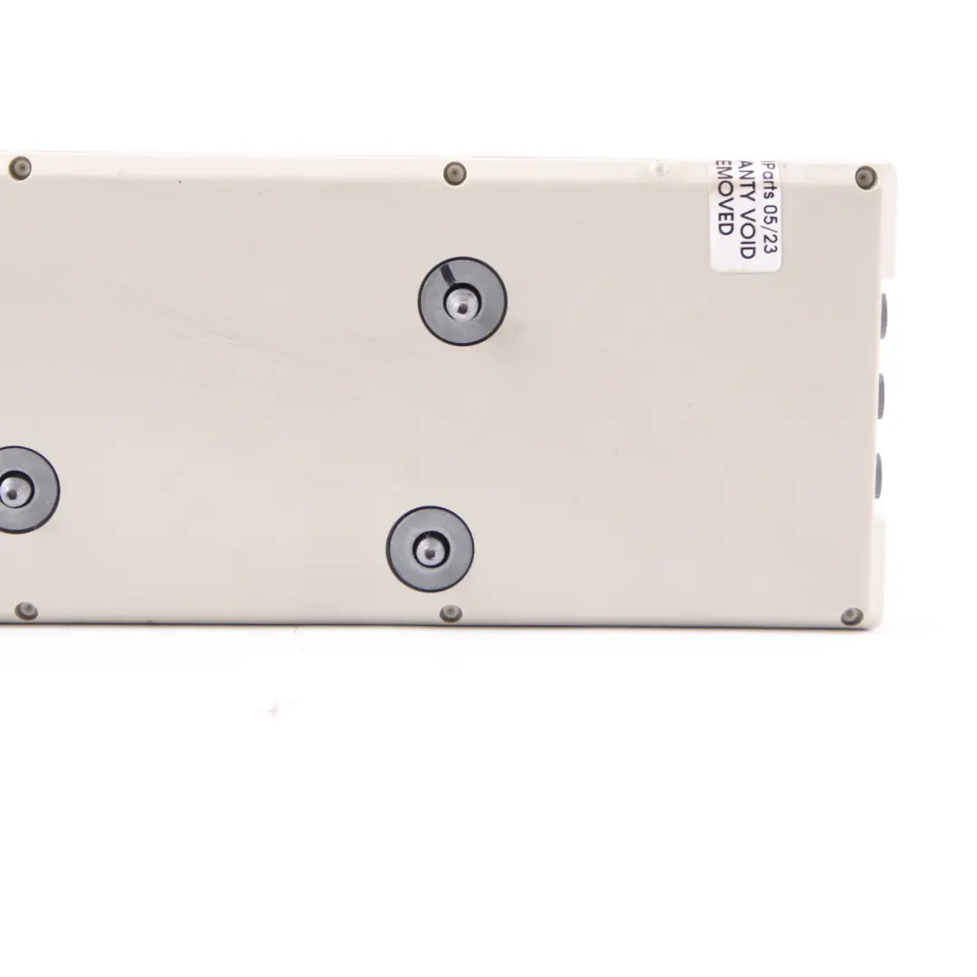 Antenna Amplifier Rear Window Antenna 868MHZ to BMW E65 with Part number 9167132 BMW E65 Antenna Amplifier Rear Window Antenna 868MHZ - SKU 9167132 - Part number 9167132