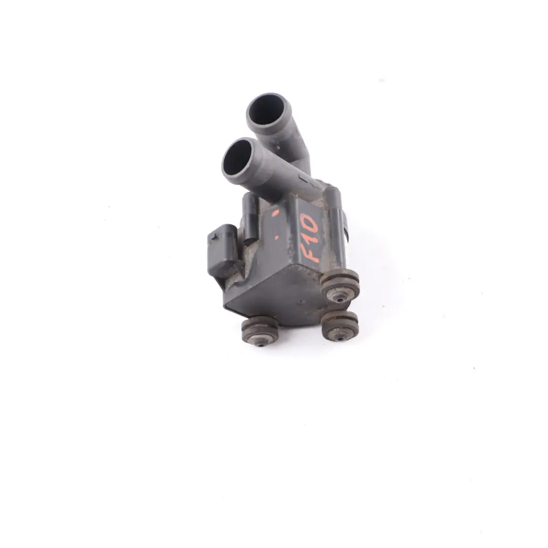 Wasserpumpe Kühlwasserpumpe 9230234 für BMW 5 7 er F01 F07 F10 F11 LCI mit Teilenummer 9167207 BMW 5 7 er F01 F07 F10 F11 LCI Wasserpumpe Kühlwasserpumpe 9230234 - SKU 9167207 - Teilenummer 9167207