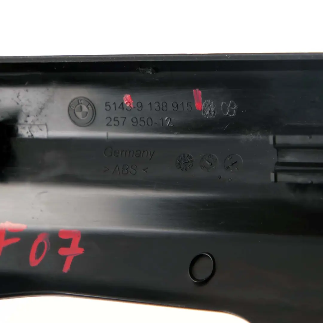 Front Left N/S Entrance Door Cover Trim Panel Strip 9138915 to BMW F07 with Part number 9167363 BMW F07 Front Left N/S Entrance Door Cover Trim Panel Strip 9138915 - SKU 9167363 - Part number 9167363