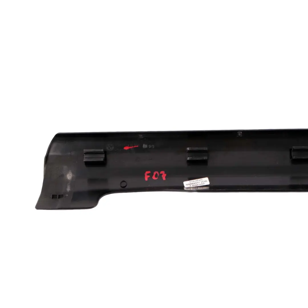Entrance Door BMW F07 Gran Turismo Front Right Trim Panel Strip 9138916 to Cover with Part number 9167364 Cover Entrance Door BMW F07 Gran Turismo Front Right Trim Panel Strip 9138916 - SKU 9167364 - Part number 9167364