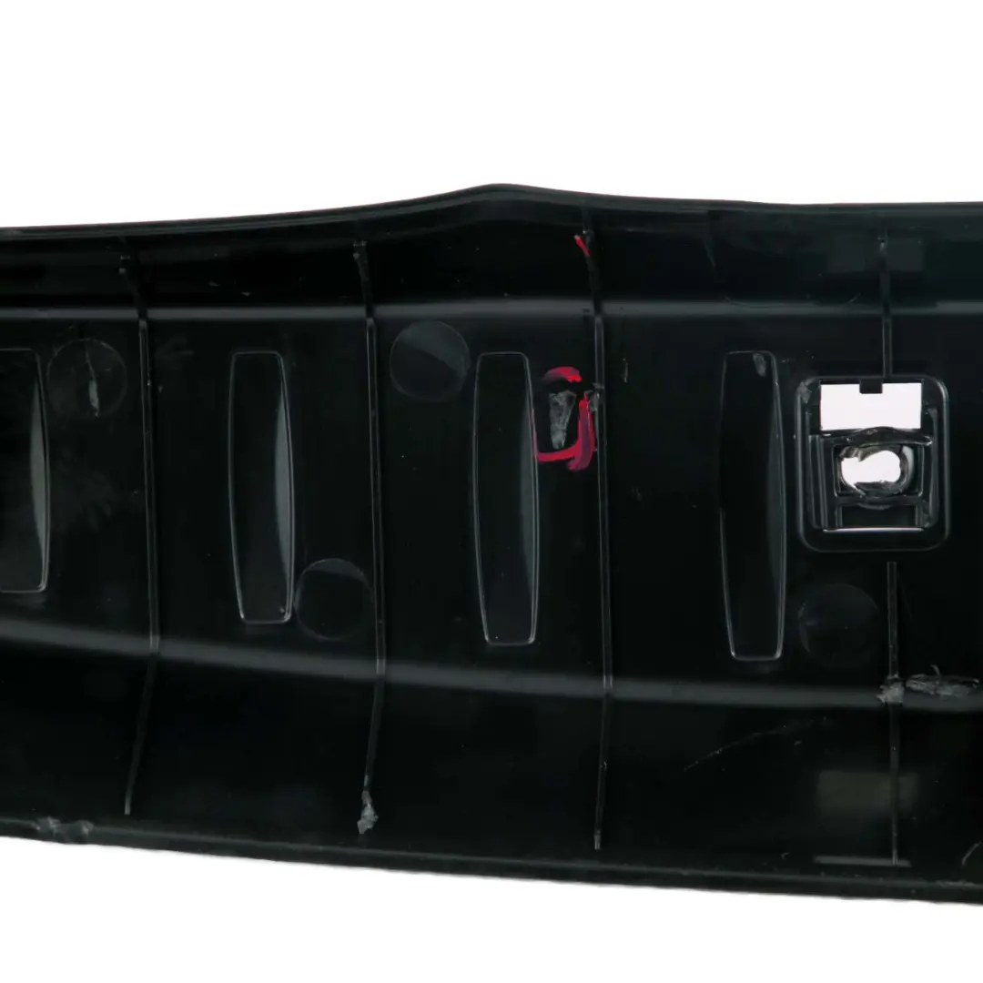 Boot Trunk Lock Loading Sill Cover Trim Panel Black 7201653 para BMW X1 E84 con número de pieza 7205814 BMW X1 E84 Boot Trunk Lock Loading Sill Cover Trim Panel Black 7201653 - SKU 7205814 - Número de pieza 7205814