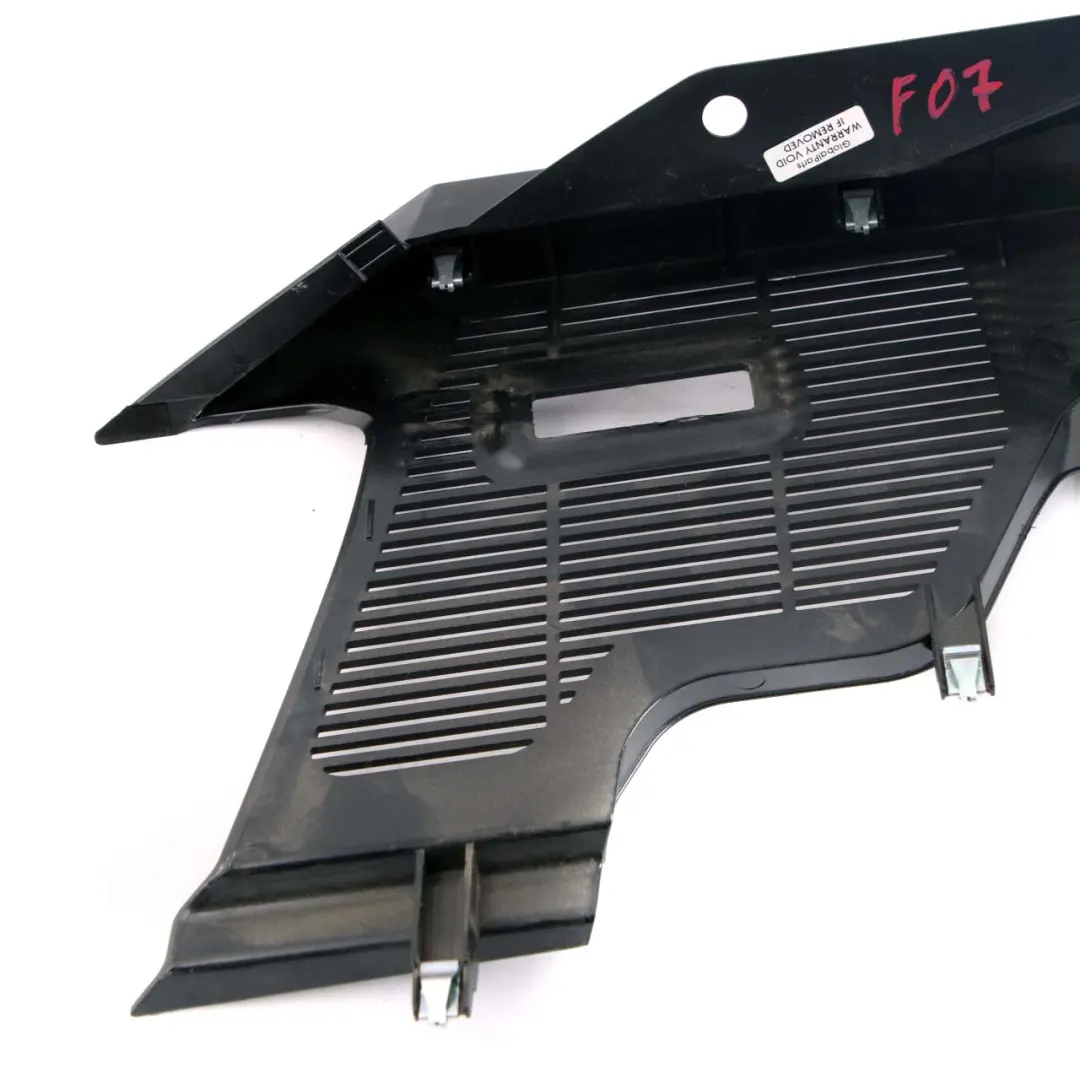 BMW F07 GT Destra Tronco Parete Pannello copertura rivestimento Nero 9139176 - SKU 9167392 - Numero di parte 9167392