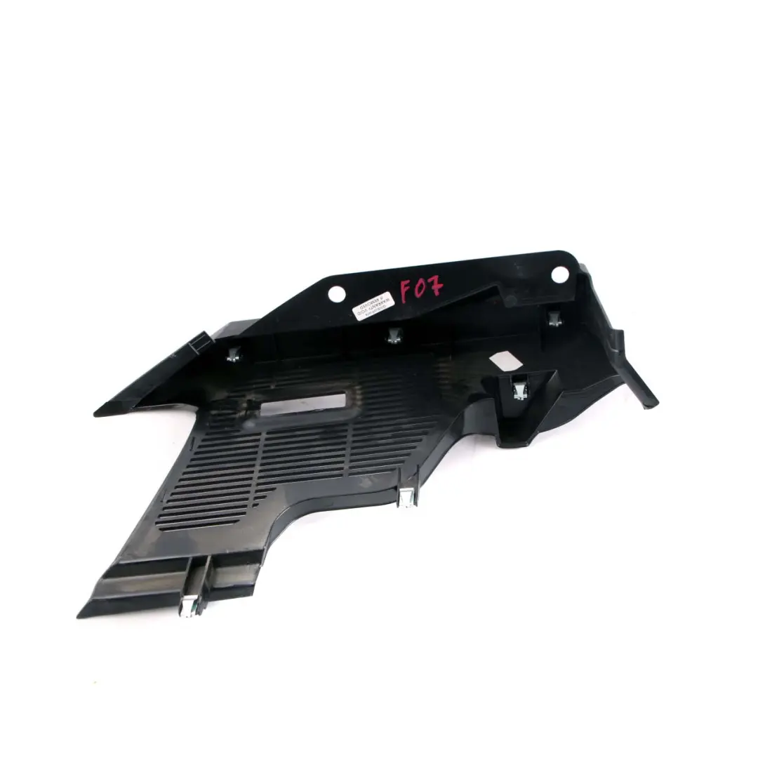 BMW F07 GT Destra Tronco Parete Pannello copertura rivestimento Nero 9139176 - SKU 9167392 - Numero di parte 9167392