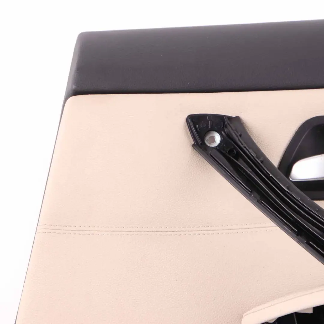 Garniture de Porte Arriere Droite Cuir Dakota Huitre pour BMW E90 LCI à propos du numéro de pièce 9167912 BMW E90 LCI Garniture de Porte Arriere Droite Cuir Dakota Huitre - SKU 9167912 - Numéro de pièce 9167912