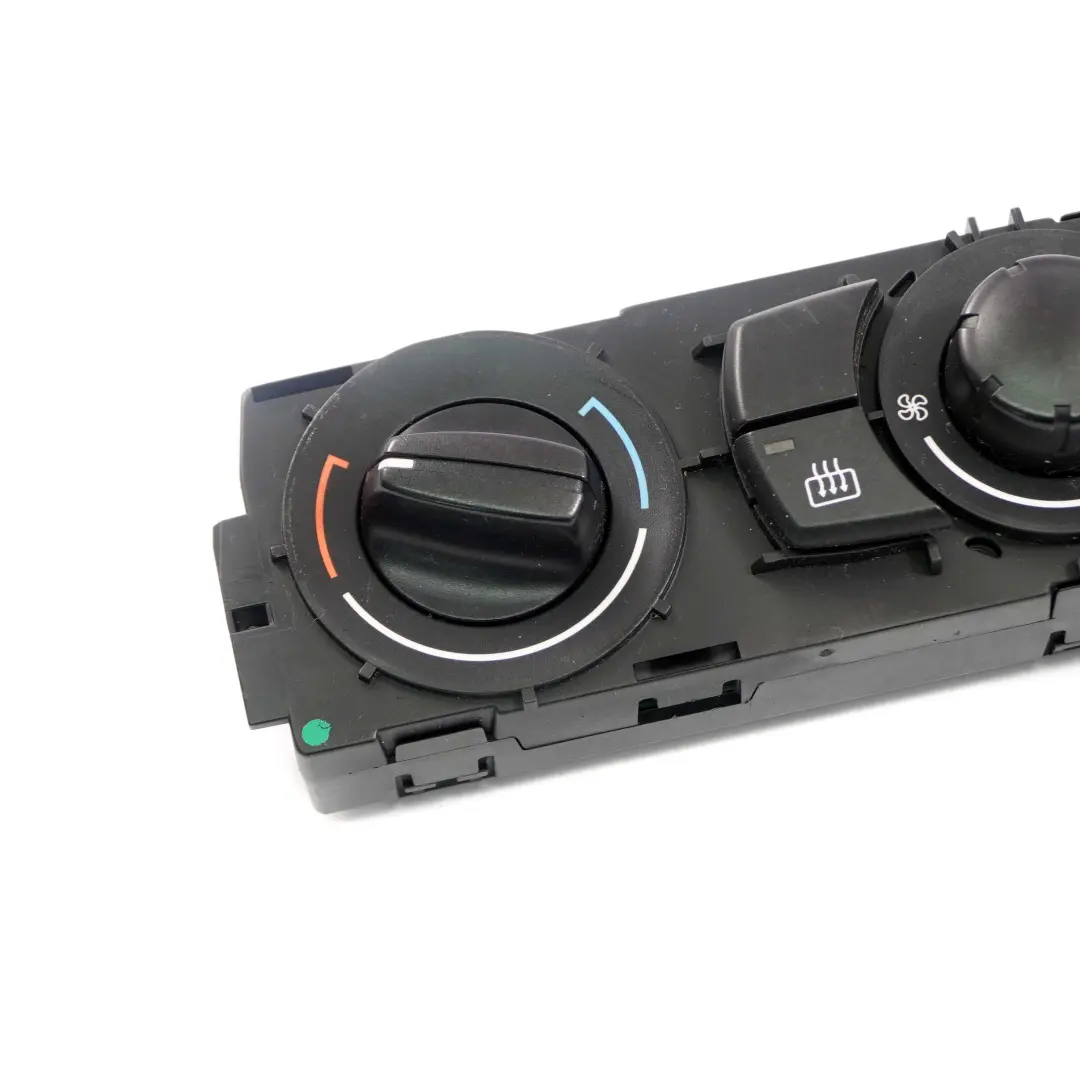 Conditioning Heater Control to BMW 1 Series E81 E82 E87 E88 Manual Air with Part number 9168117 BMW 1 Series E81 E82 E87 E88 Manual Air Conditioning Heater Control - SKU 9168117 - Part number 9168117