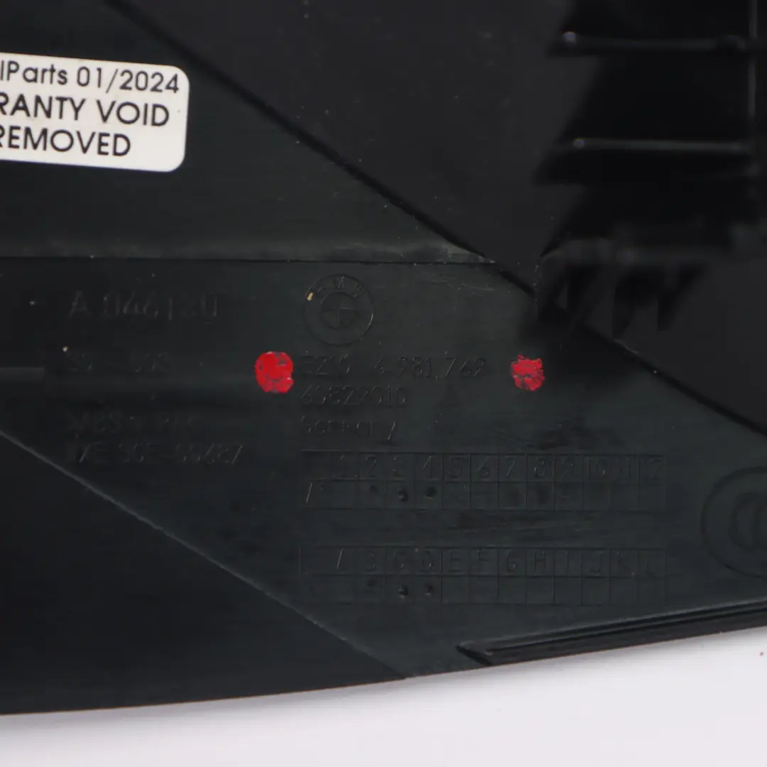 Rivestimento sedili anteriori Pannello esterno sinistro Nero per BMW F01 F10 F07 GT con numero di parte 9168211 BMW F01 F10 F07 GT Rivestimento sedili anteriori Pannello esterno sinistro Nero - SKU 9168211 - Numero di parte 9168211