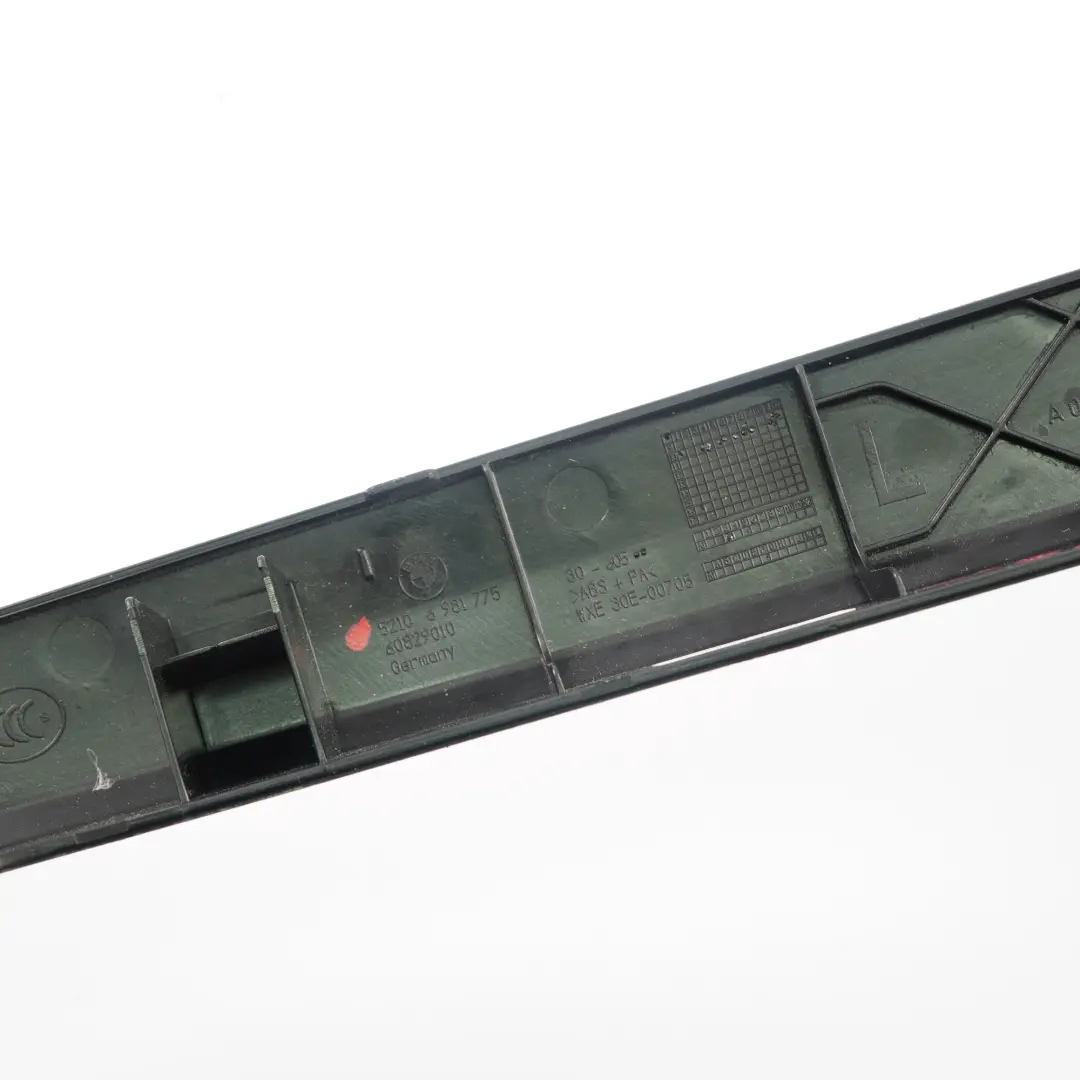  Couverture de siège avant BMW F01 F10 LCI Cache rail supérieur Gauche - SKU 9168251 - Numéro de pièce 9168251