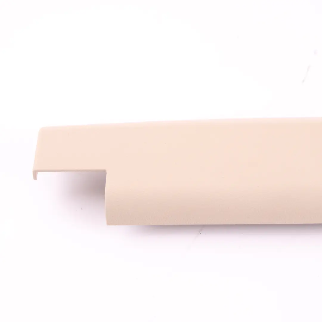 Trim BMW F01 F10 F11 Seat Upper Rail Trim Front Right O/S Oyster to Seat with Part number 9168270 Seat Trim BMW F01 F10 F11 Seat Upper Rail Trim Front Right O/S Oyster - SKU 9168270 - Part number 9168270