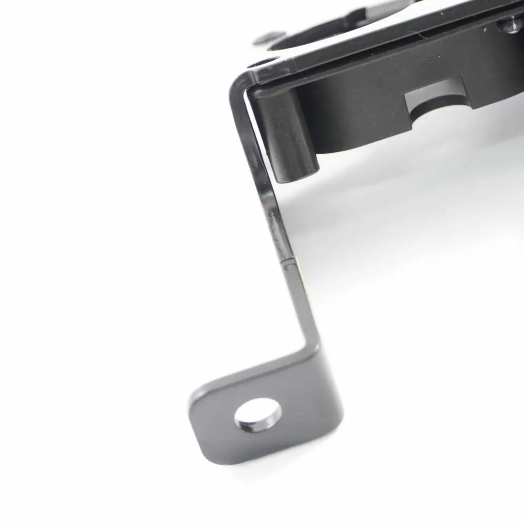 BMW F11 Touring Tendine Avvolgibili Divisorie Sinistra Supporto Staffa - SKU 9168477 - Numero di parte 9168477