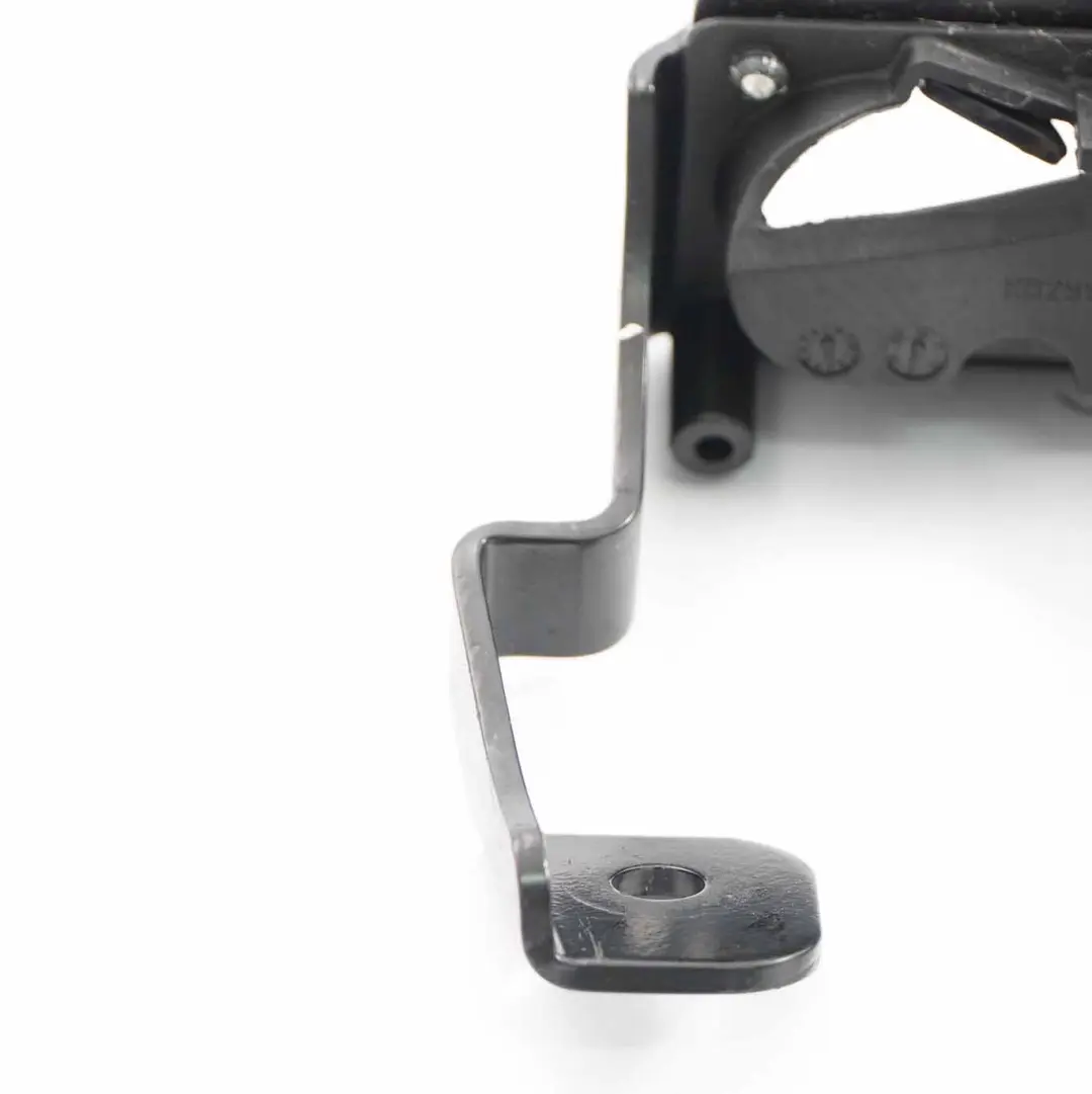 Rollo Teilungsnetz Rechts Halter Halterung für BMW F11 Touring mit Teilenummer 9168482 BMW F11 Touring Rollo Teilungsnetz Rechts Halter Halterung - SKU 9168482 - Teilenummer 9168482