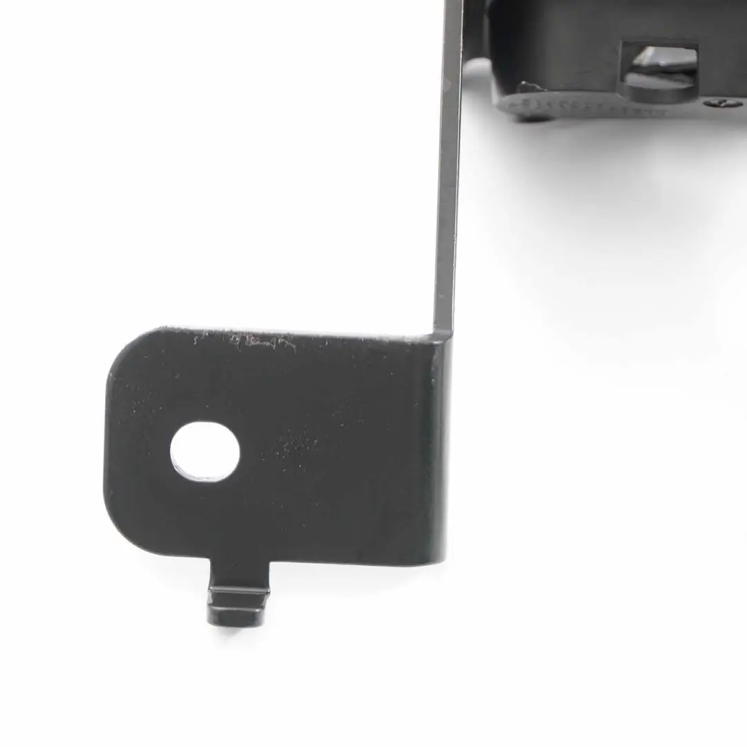 BMW F11 Touring Roller Blind Dividing Net Right O/S Holder Bracket Mount - SKU 9168482 - Part number 9168482