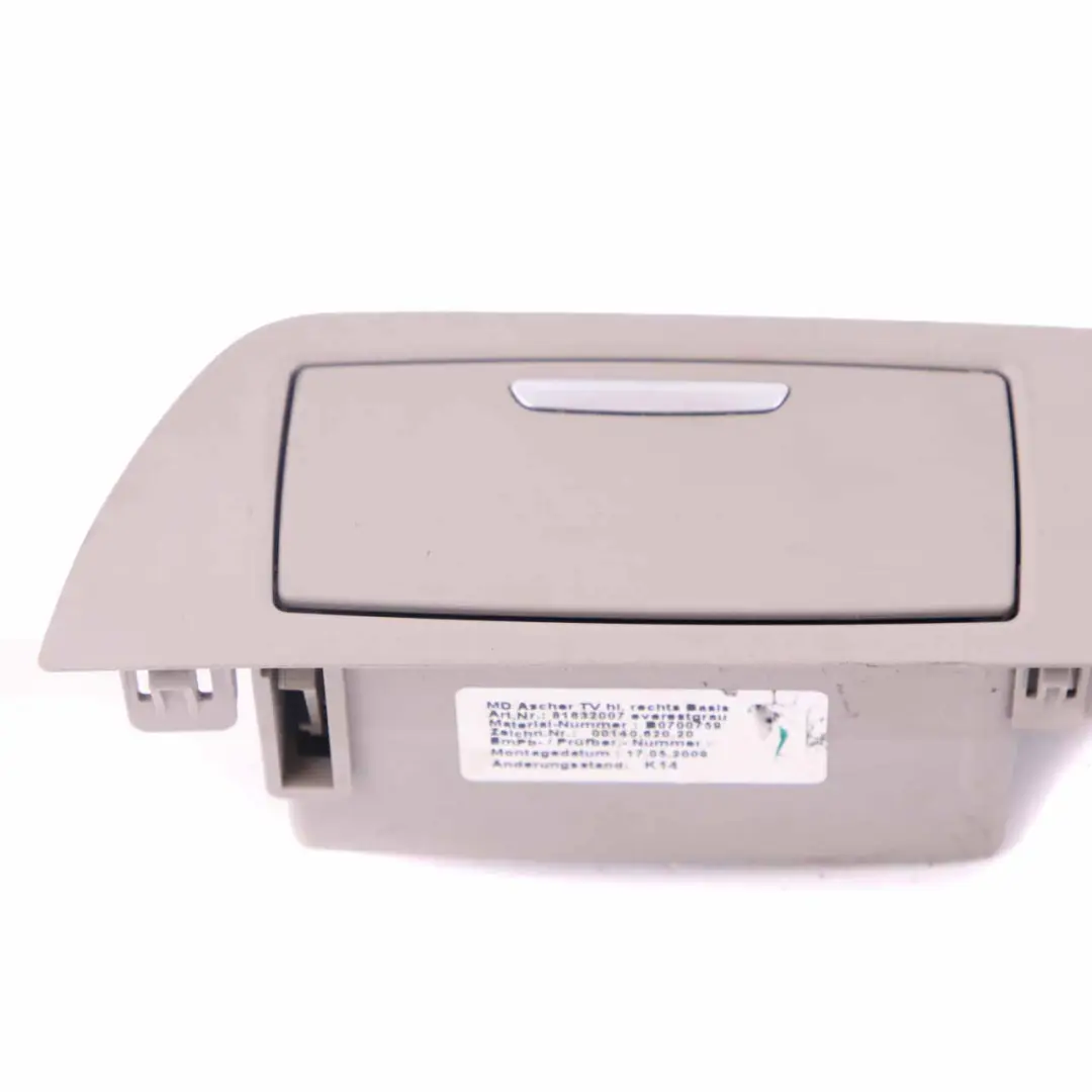 Interruttore Alzacristallo Posteriore Destro Porta Posacenere Grigio per BMW F01 F02 con numero di parte 9168644 BMW F01 F02 Interruttore Alzacristallo Posteriore Destro Porta Posacenere Grigio - SKU 9168644 - Numero di parte 9168644