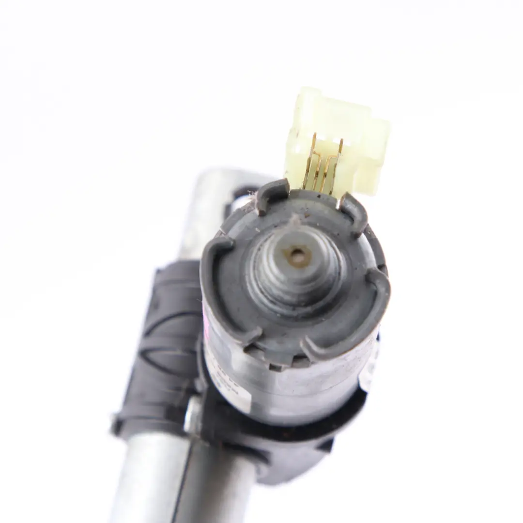 Siège conduite BMW F10 Moteur réglage côté gauche conducteur avant pour à propos du numéro de pièce 9168757 Siège conduite BMW F10 Moteur réglage côté gauche conducteur avant - SKU 9168757 - Numéro de pièce 9168757