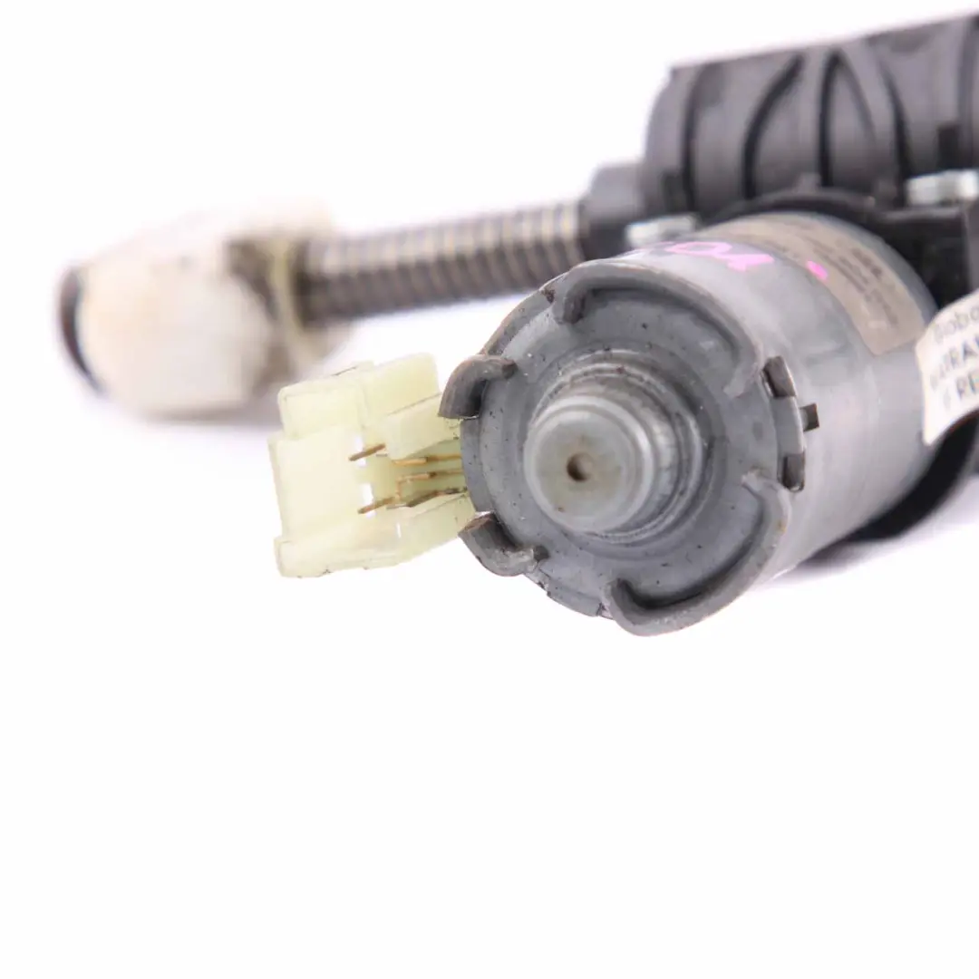 Sitz Drive Vorne Fahrerseite Links Winkelverstellung Motor Memory für BMW F10 mit Teilenummer 9168761 BMW F10 Sitz Drive Vorne Fahrerseite Links Winkelverstellung Motor Memory - SKU 9168761 - Teilenummer 9168761