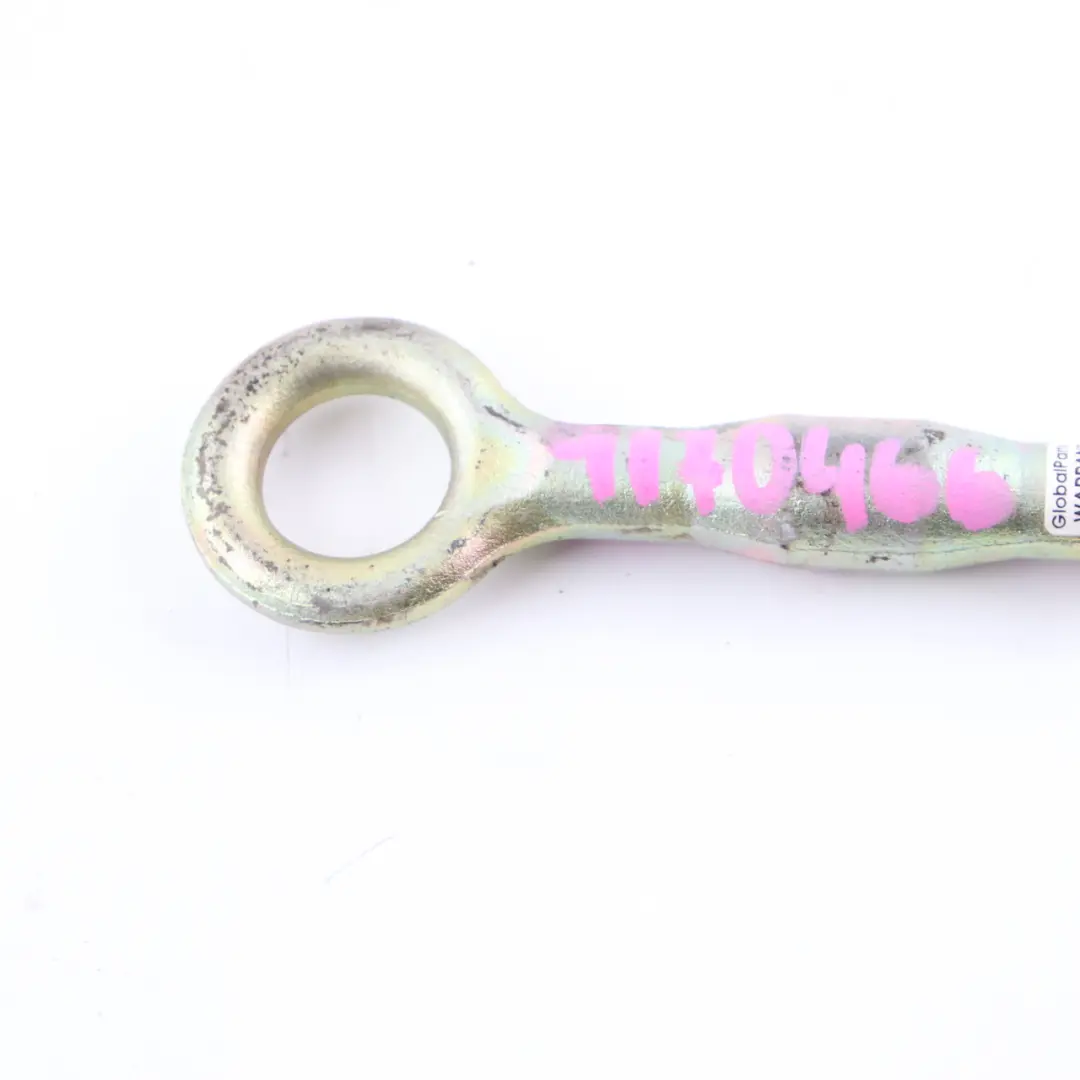 Towing Eye Tow Hook Tool to Volvo V70 with Part number 9170466 Volvo V70 Towing Eye Tow Hook Tool - SKU 9170466 - Part number 9170466