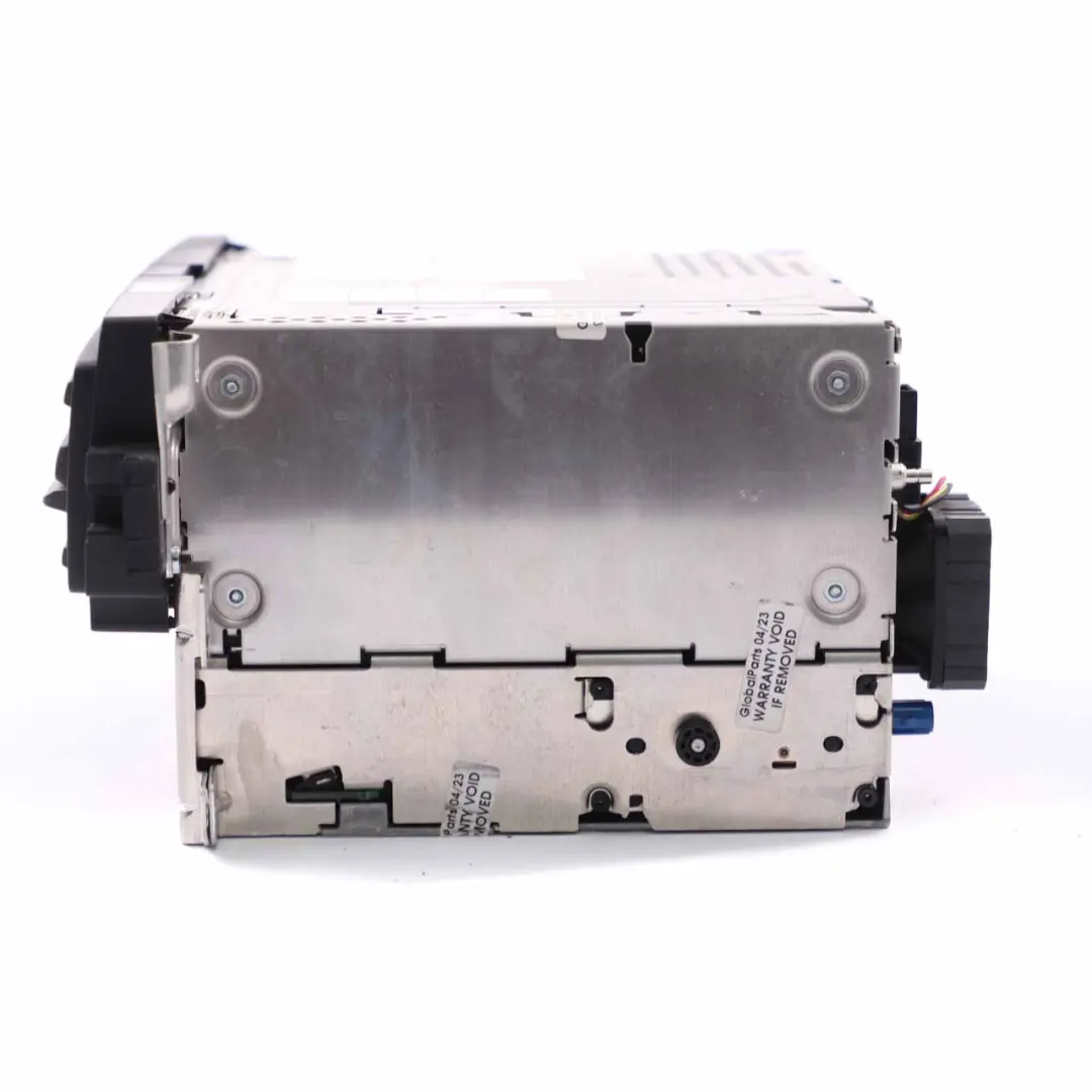 Radio Nawigacja do BMW E90 E91 E92 o numerze 9170721 BMW E90 E91 E92 Radio Nawigacja - SKU 9170721 - Numer Części 9170721