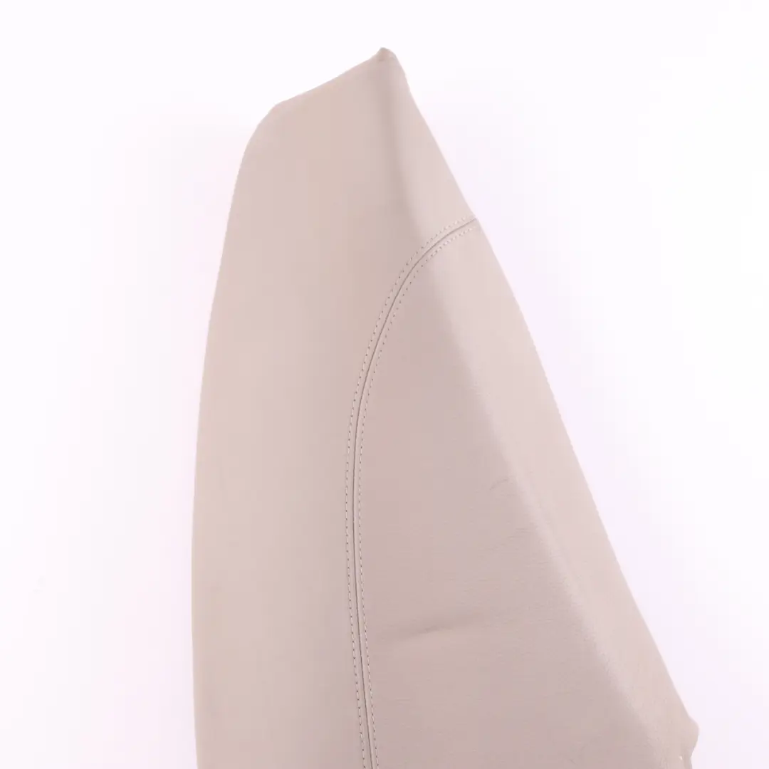 Lateral Recubrimiento Trasero Derecho Asientos Cuero Boston Beige para BMW E87 LCI con número de pieza 9170820 BMW E87 LCI Lateral Recubrimiento Trasero Derecho Asientos Cuero Boston Beige - SKU 9170820 - Número de pieza 9170820