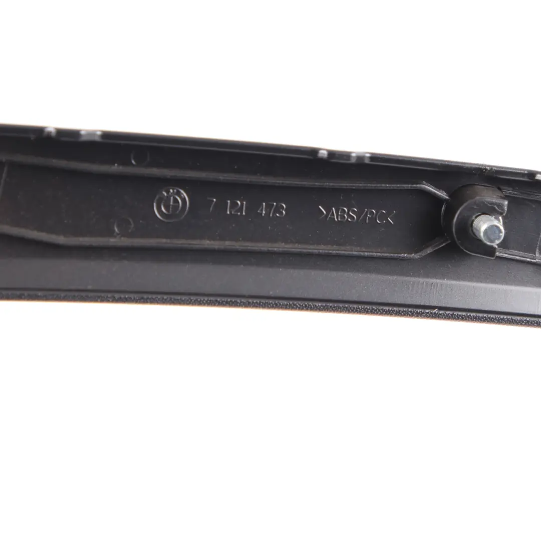 Banda Decorativa Panel Cubierta Delantera Izquierda Diamant 7121473 para BMW E90 E91 con número de pieza 9171787 BMW E90 E91 Banda Decorativa Panel Cubierta Delantera Izquierda Diamant 7121473 - SKU 9171787 - Número de pieza 9171787