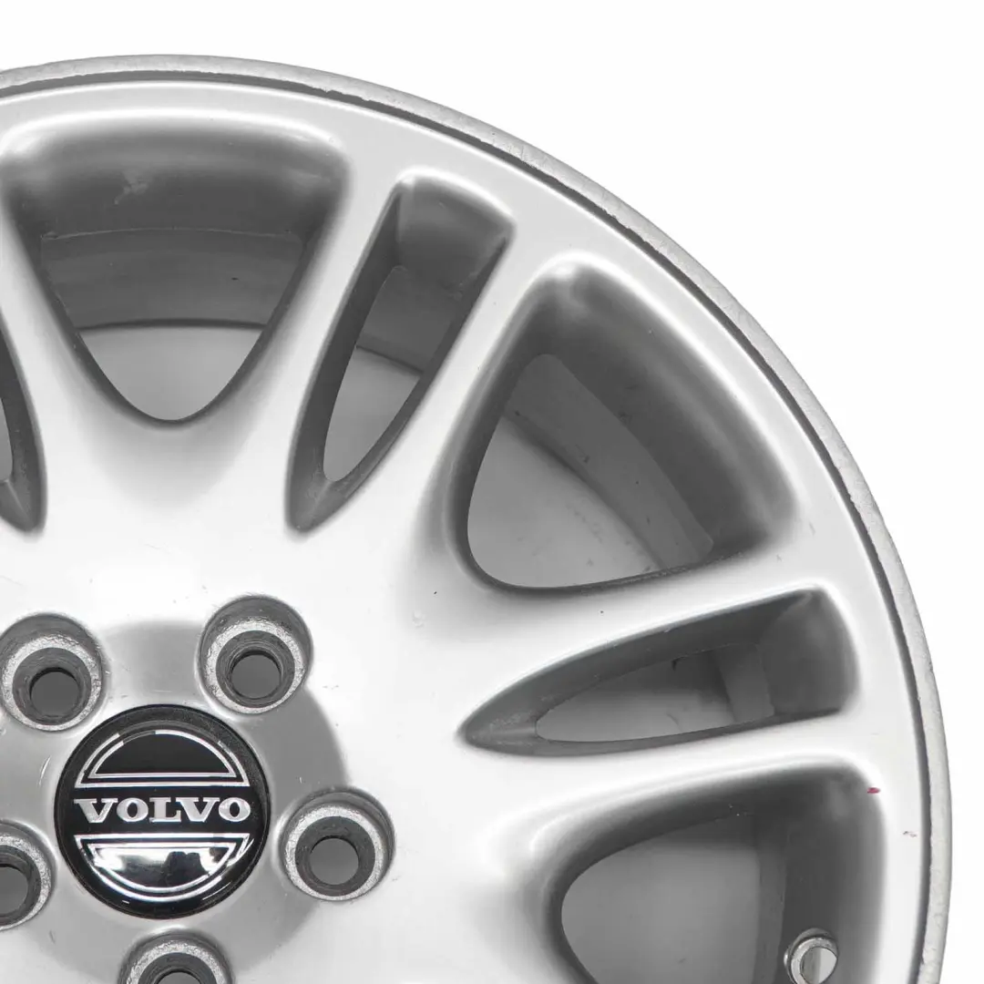 Cerchio in lega argento 17" ET:49 7,5J a 7 doppie razze per Volvo V70 con numero di parte 9173557 Volvo V70 Cerchio in lega argento 17" ET:49 7,5J a 7 doppie razze - SKU 9173557-1 - Numero di parte 9173557