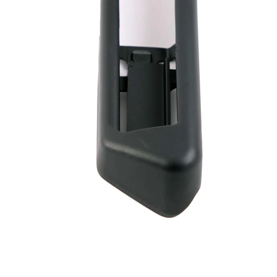 BMW F01 F07 GT F10 F11 Panneau Recouvrement Rail Siege Avant Droit Noir 6981782 - SKU 9175072 - Numéro de pièce 9175072