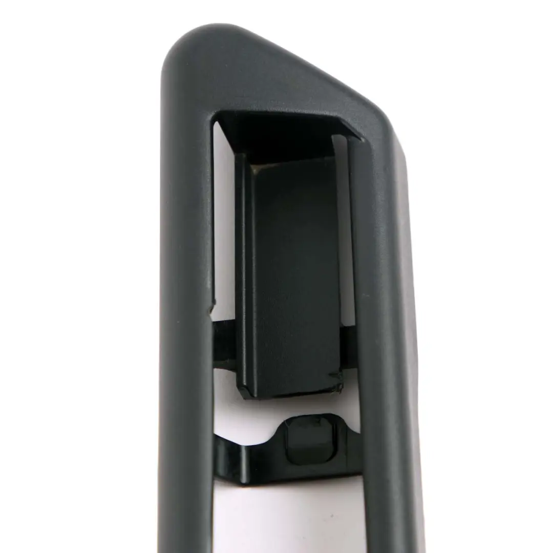 Anteriore Destro Seat Rail Cover Panel Nero 6981782 per BMW F01 F07 Gt F10 F11 con numero di parte 9175072 BMW F01 F07 Gt F10 F11 Anteriore Destro Seat Rail Cover Panel Nero 6981782 - SKU 9175072 - Numero di parte 9175072