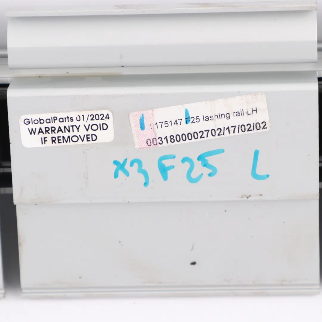 Pokrywa Szyna Mocująca Lewa do BMW X3 F25 o numerze 9175147 BMW X3 F25 Pokrywa Szyna Mocująca Lewa - SKU 9175147 - Numer Części 9175147