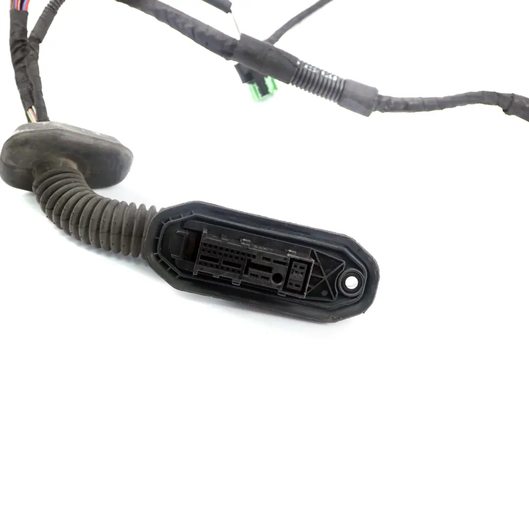 Front Door Wiring Loom Harness Passenger Side 9175879 to BMW 5 E60 E61 with Part number 9175886 BMW 5 E60 E61 Front Door Wiring Loom Harness Passenger Side 9175879 - SKU 9175886 - Part number 9175886