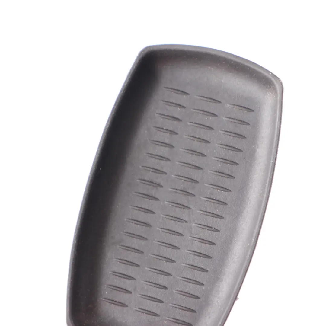 Insérer Caoutchouc Mat Compartiment Rangement Noir pour BMW Z4 E89 à propos du numéro de pièce 9176100 BMW Z4 E89 Insérer Caoutchouc Mat Compartiment Rangement Noir - SKU 9176100 - Numéro de pièce 9176100