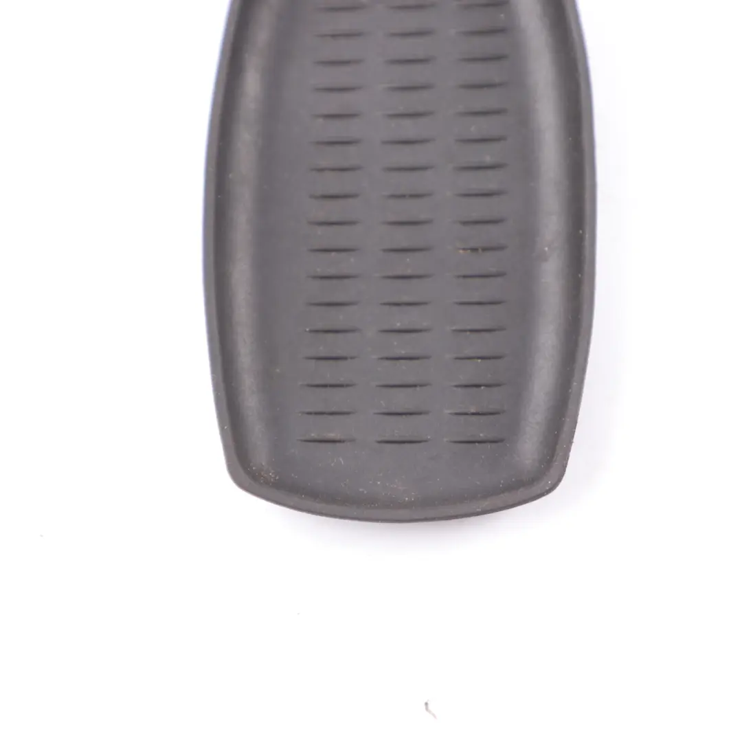 Insérer Caoutchouc Mat Compartiment Rangement Noir pour BMW Z4 E89 à propos du numéro de pièce 9176100 BMW Z4 E89 Insérer Caoutchouc Mat Compartiment Rangement Noir - SKU 9176100 - Numéro de pièce 9176100