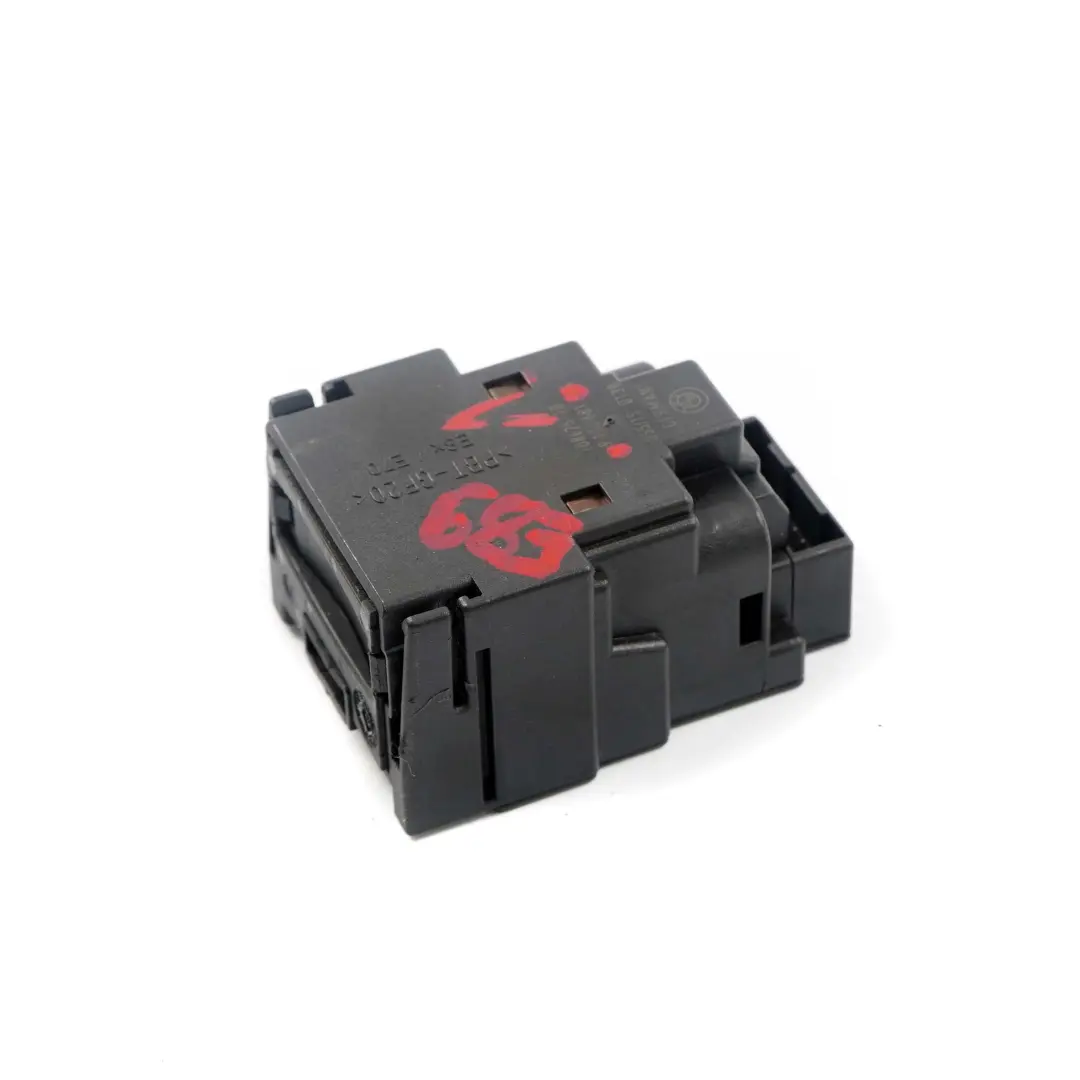 Lettore Di Chiavi Telecomando Accensione per BMW Z4 E89 Cabrio con numero di parte 9176681 BMW Z4 E89 Cabrio Lettore Di Chiavi Telecomando Accensione - SKU 9176681-1 - Numero di parte 9176681