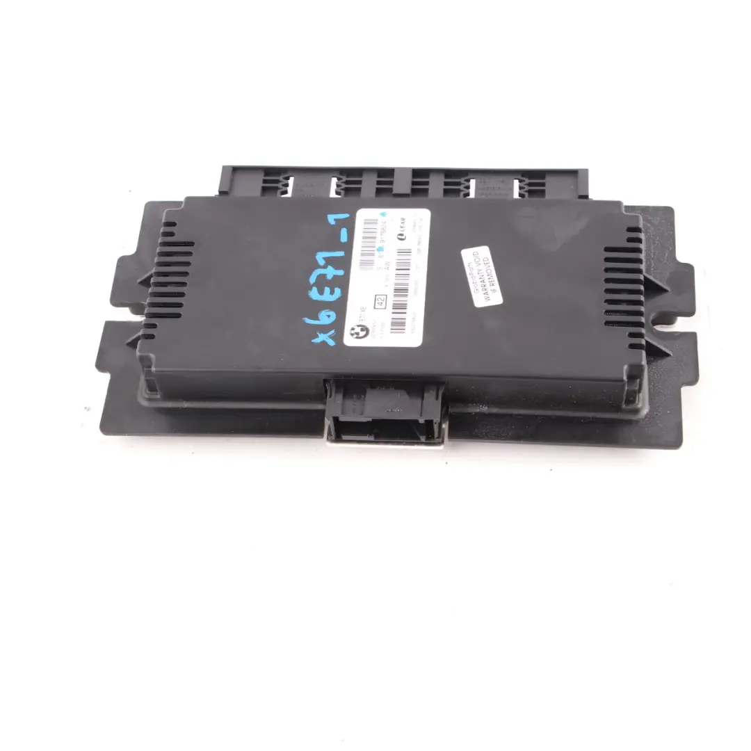 Footwell Light Control Module Unit LEAR PL4 FRM II to BMW X6 E71 with Part number 9176824 BMW X6 E71 Footwell Light Control Module Unit LEAR PL4 FRM II - SKU 9176824-1 - Part number 9176824
